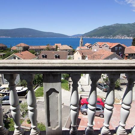 St. Roko Guest House Донья-Ластва Экстерьер фото